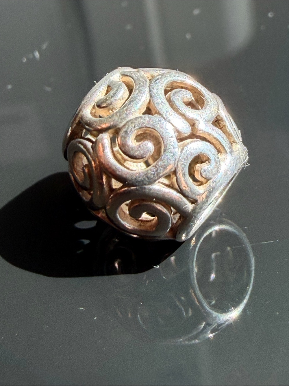 Pandora Openwork Swirl Charm 790361